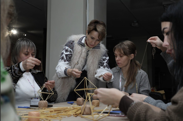 В Киеве учителей со всей Украины познакомили с украинскими традициями празднования Рождества