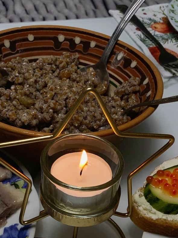 Різдво-2025: головні традиції святкування, що зробити в цей день та як провести, якщо доводиться святкувати на самоті