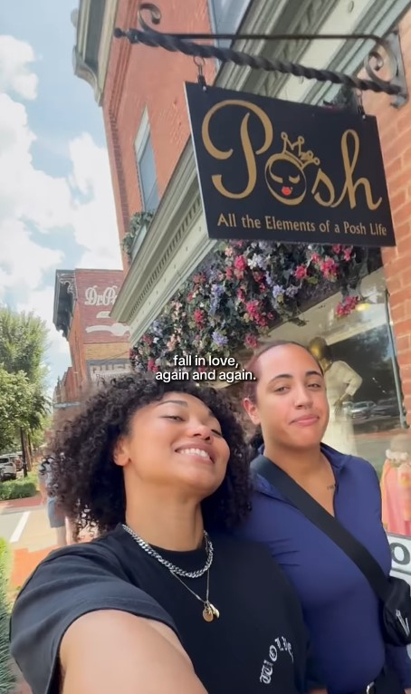 Дочь Дуэйна Джонсона встречается с рестлершей Татьяной Дюмой