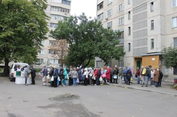 Благодійний фонд Павла Фукса роздає гарячі обіди у Харкові