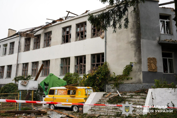 Російська атака пошкодила університет