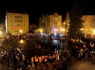 10 грудня у Перемишлі відбувся щорічний “Марш перемиських і львівських орлят”, під час якого, окрім інших гасел учасники скандували: “Cмерть українцям” і “Перемишль, Львів – завжди польські”