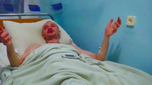 В’ячеслав Хімікус потрапив у лікарню після конфлікту з нардепом Сергієм Пашинським. Ударив того пляшкою по голові й отримав постріл у ногу