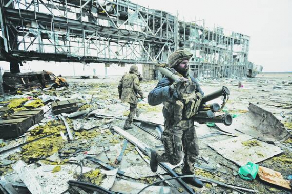 242 доби обороняли Донецький аеропорт українські військові. 21 січня позаторік залишили вщент зруйновану споруду