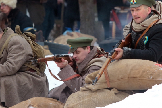 Театралізоване військово-історичне дійство "Бій за станцію Крути".Львів, вул.Винниченка 18, 29 січня 2017