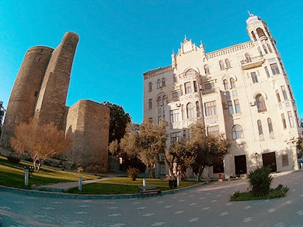 Дівоча вежа (Баку)