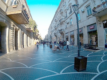 улица Низами в Баку