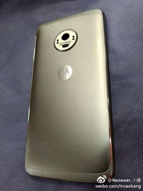 Новая Motorola Moto G5 Plus