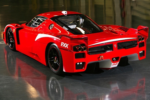 Ferrari Enzo FXX ззаду