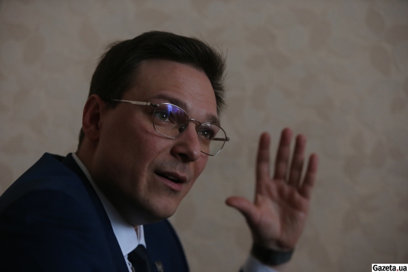 Сергій ВИСОЦЬКИЙ: "Потрібна єдина позиція влади - РФ окупувала ці території, там немає місцевої влади, немає виборних органів. Це гібридна окупація"