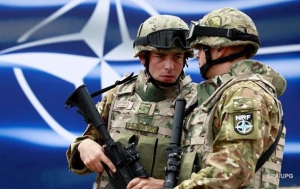 НАТО відравляє в Естонію 1200 військовослужбовців