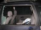 автомобиль Ford Galaxy обстреляли из пневматического пистолета на трассе Житомир-Черновцы