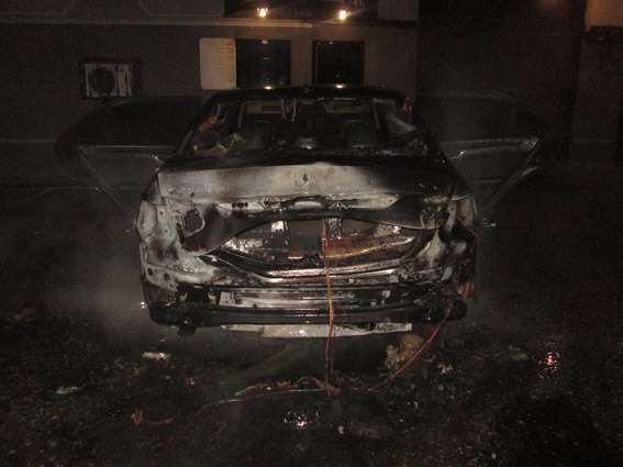На Миколаївщині 49-річному підприємцеві спалили два автомобіля
