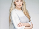 82-річна акторка з Польщі стала успішною подіумною моделлю