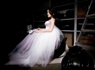 Модель з інвалідністю представила сукні українського бренду 