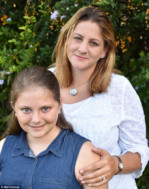 Мелисса Холман со своей родной дочерью Эмили