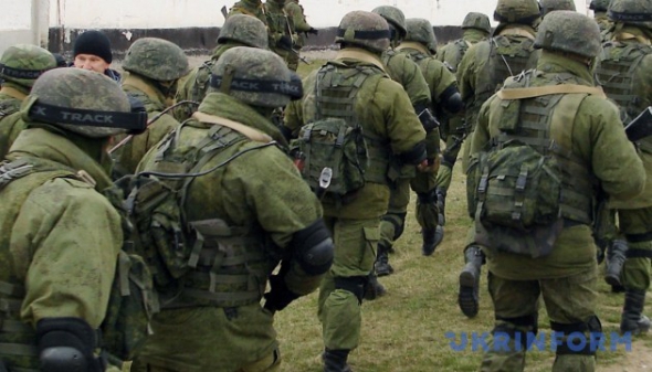 Россия развернула масштабные незаконные военные учения в Криму