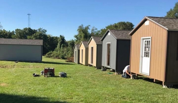 Дома стоимостью 10 тыс. долл. имеют все удобства