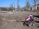 Украинский волонтер показал фото разрушенного села на Донбассе