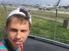 Юрій Танчин має хобі фотографувати літаки