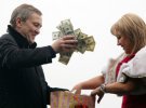 Леонід Черновецький з першою дружиною Аліною Айвазовою на відкритті іподрому