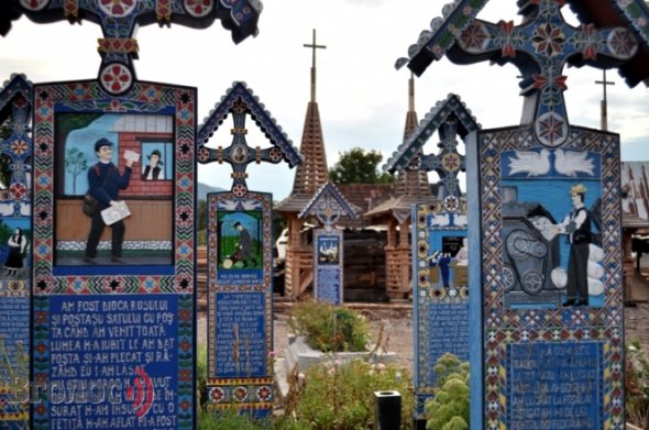 Румынское "Веселое кладбище" является мировым культурным наследием ЮНЕСКО