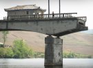 Зруйнований під час війни міст через річку Ялу, 26 травня 2009 року