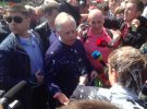 Петра Симоненка облили кефіром на мітингу 1 травня 2015 року