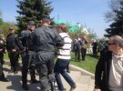 Петра Симоненка облили кефіром на мітингу 1 травня 2015 року