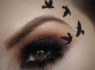 Новий тренд краси - тимчасові тату на повіках