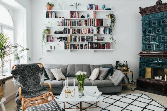 Білі стіни візуально збільшують простір