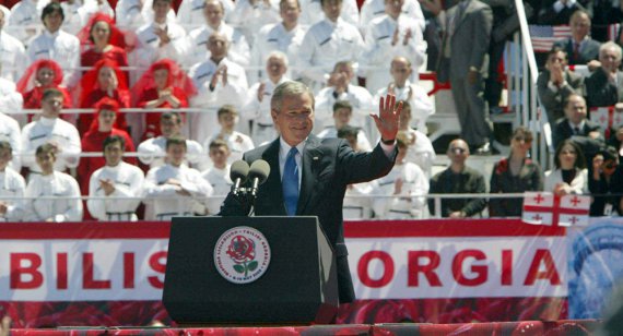 Джордж Буш на площади Свободы в Тбилиси, 10 мая 2005