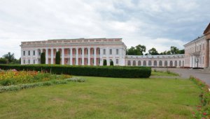 Будівля палацу Потоцьких, де буде проходити фестиваль