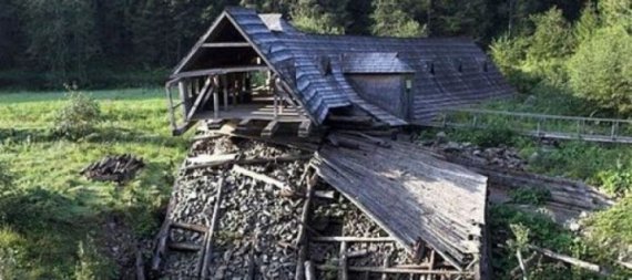 Занедбаний музей лісу і сплаву на Закарпатті