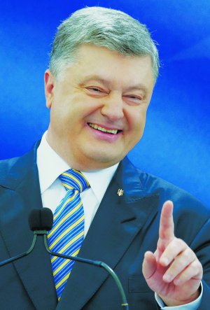 Президент Петро Порошенко: ”Для мене неприйнятно, щоб в українському парламенті були особи з подвійним, потрійним громадянством. Я не збираюся мати жодних інших громадянств”