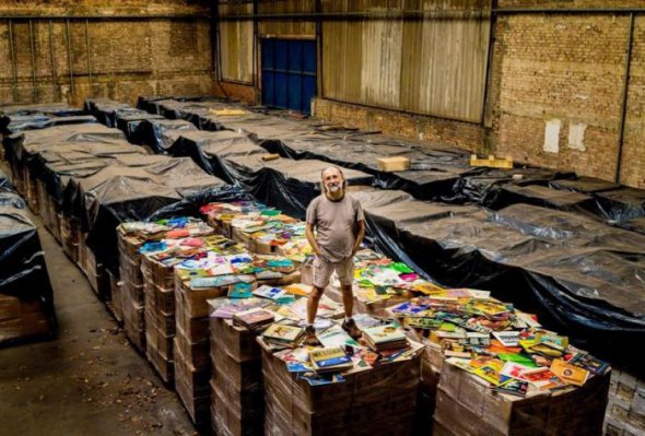 Бразильский бизнесмен Зеро Фрейтас провел всю жизнь, собирая коллекцию из 13 миллионов виниловых пластинок
