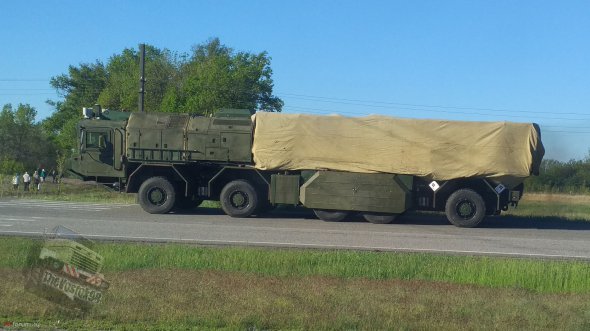 Ракетний копмлекс зафіксували на дорозі Харків-Дніпро