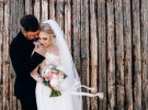 Дружина продюсера співачки Alyosha Ірина Козуб показала ексклюзивні фотознімки з власного весілля з Вадимом Лисицею