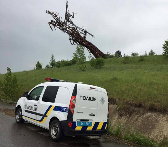 На Львівщині демонтують пам'ятник будьонівцям