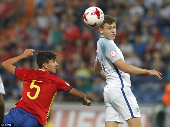 В финале Евро сборная Испании по пенальти обыграла Англию