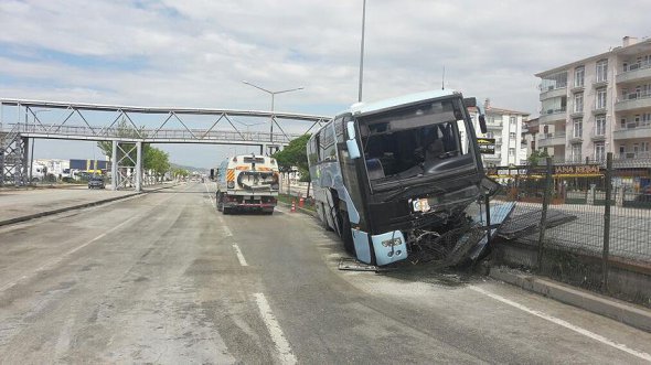 В Турции разбился автобус с политиками