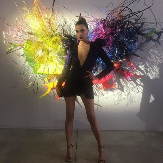 Алина Байкова на модном показе Fashion for Relief