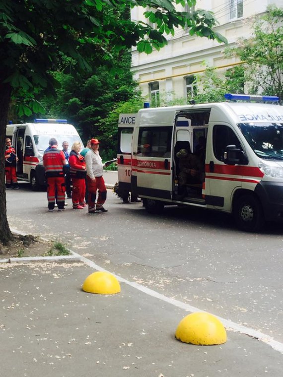 В Киев привезли тяжело раненых