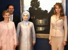 Меланія Трамп та дружини президентів країн-учасниць НАТО