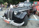 Opel Admiral. Його випускали з 1936 по 1939 рік. На такому їздив міністр пропаганди 3-го Рейху Йозеф Гебельс. 