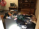 Правоохоронці затримали трьох громадян Грузії, які грабували у Києві квартиру