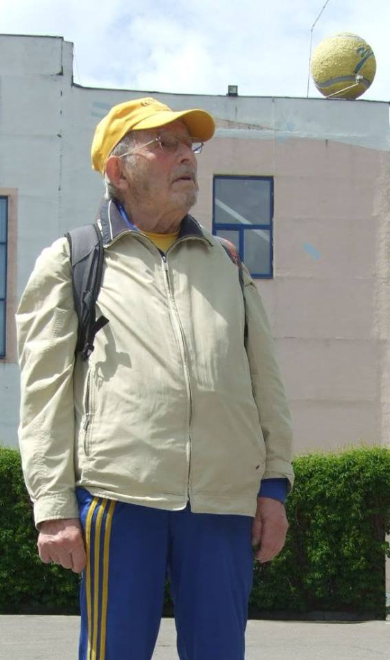 93-річний Леонід Станіславський з Харкова - найстарший учасник Чемпіонатів Європи з тенісу.