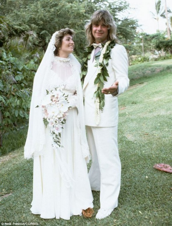 Фото з першого весілля Оззі та Шерон, яке відбулося  4 липня 1982 року на Гаваях 