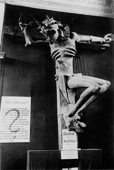 Робота Людвига Гієє "Розпяття Христа". Ця скульптура відкривала виставку "Дегенеративне мистецтво". Місцезнаходження невідоме. ФОТО: архів