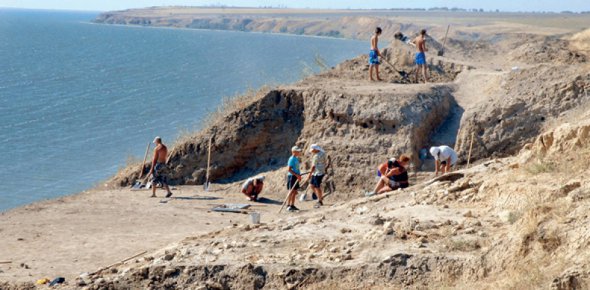 Березань, він же «Буян» – острів археологів